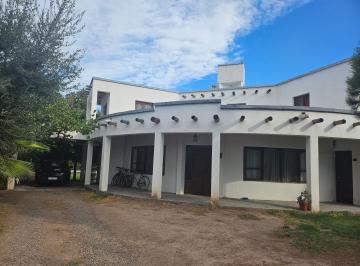 Casa de 4 ambientes, Luzuriaga · Hermosa Casa en Barrio Privado Portal de Los Sauces Maipu