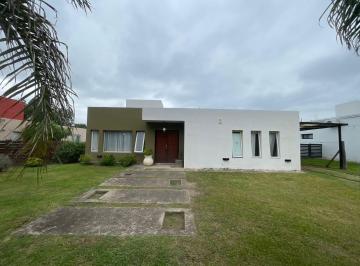 Casa de 9 ambientes, Villa Allende · Solares de San Alfonso. Casa en Venta de 2 Dorm. C/ Cochera. Villa Allende