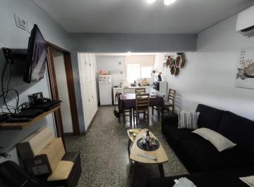 PH · 58m² · 3 Ambientes · PH de 3 Ambientes con Patio en Lomas del Mirador