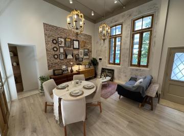 Casa · 94m² · 5 Ambientes · Casa en Venta en Echesortu