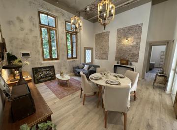 Casa · 94m² · 5 Ambientes · Casa en Venta en Echesortu