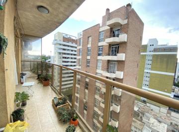 Departamento · 45m² · 3 Ambientes · Departamento en Venta de 1 Dormitorio con Balcón en El Centro.