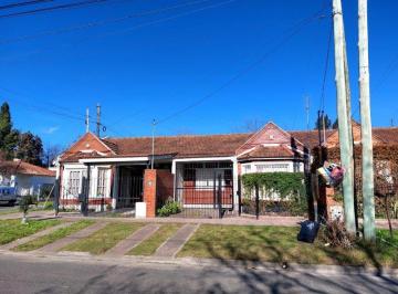 Casa de 3 ambientes, Esteban Echeverría · Duplex de 3 Ambientes con Cochera. Apto Crédito