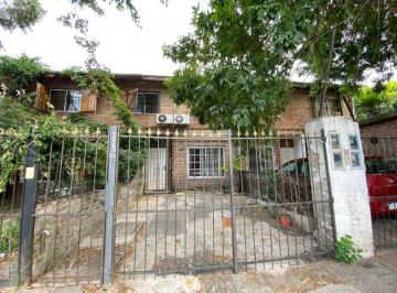 Casa · 85m² · 4 Ambientes · 1 Cochera · Casa - Venta - Villa Ballester