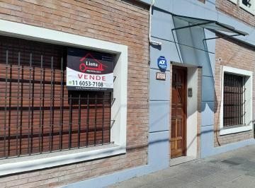 Casa de 5 ambientes, Avellaneda · Venta Casa Apta Credito Zona Comercial!