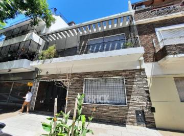 Casa · 354m² · 5 Ambientes · 1 Cochera · Espect Casa en Jose Antonio Cabrera Al 5200 - 354 m² Cub Espect Playroom Garage Patio Terraza Suite