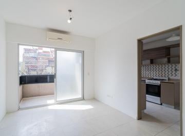 Departamento · 42m² · 2 Ambientes · Dos Ambientes. Lavadero y Balcón - Boedo
