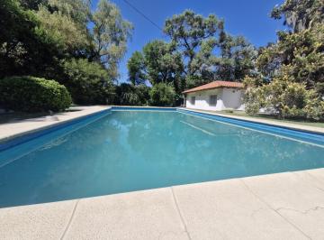 Casa · 457m² · 5 Dormitorios · 6 Cocheras · Venta - Casa de Estilo - 5 Dorm. - Casa de Caseros - Vestuarios - Roldan - Cotos de Alameda