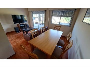 PH · 57m² · 3 Ambientes · PH Frente de 3 Amb. con Vista a La Gral. Paz, con Patio, Balcón y Terraza Propia - Soldado J. Rava y