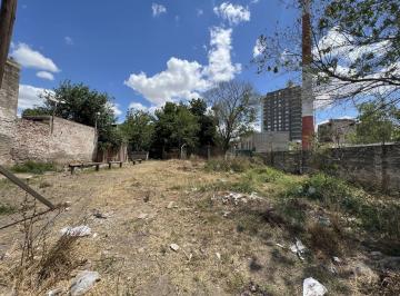 Terreno · 600m² · 1 Ambiente · Venta. Atencion Inversionistas / Desarrollista. Terreno 600 m. Artigas y Av Pueyrredon. Zona de Re