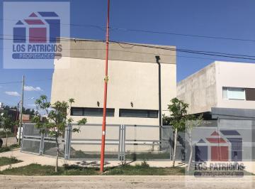 PH · 130m² · 4 Ambientes · 2 Cocheras · PH - Cipolletti