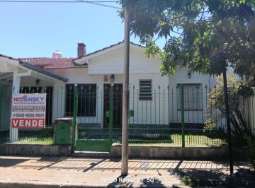 Casa de 3 ambientes, Tres de Febrero · Ciudad Jardin Venta Chalet Alas Argentinas y Lilienthal 3 Ambientes Lote 10x20 m, Fondo Libre