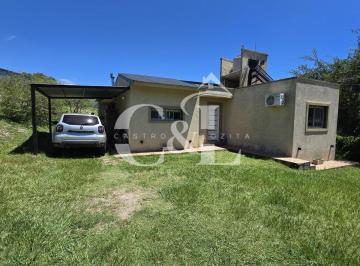 Casa de 4 ambientes, Tanti · Casa 2 Dor con Pileta en Terreno de 565 m² con Vista a Las Sierras. Tanti.