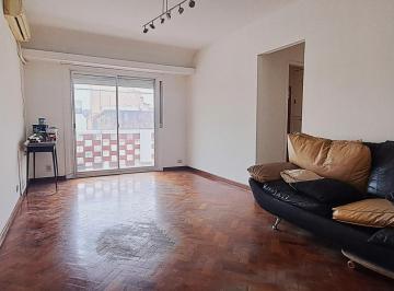Departamento · 55m² · 2 Ambientes · Venta Departamento 2 Ambientes C/dependencia Balcon Apto Credito Floresta