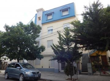 Departamento de 2 ambientes, Bahía Blanca · Salta 250, Alquila Departamento de un Dormitorio