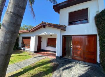Casa · 150m² · 5 Ambientes · 2 Cocheras · Casa en Venta
