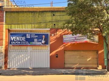 Bodega-Galpón · 776m² · 2 Ambientes · Venta Galpon Av Bulnes Barrio Pueyrredon