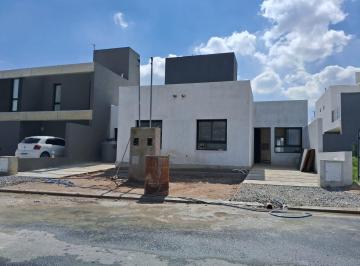 Casa · 90m² · 2 Dormitorios · 1 Cochera · Dúplex en Venta en Rincones de Manantiales. 2 Dorm..