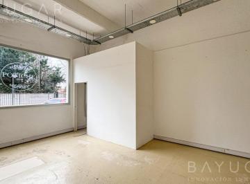 Local comercial · 62m² · Alquiler Local en Pueblo Caamaño / Pilar - Centro Comercial Sobre Av Caamaño