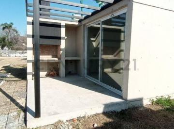 Casa · 45m² · 2 Ambientes · Casa en Venta en La Plata - Barrio Bruk