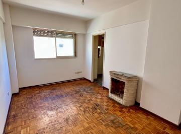 Departamento de 2 ambientes, Caballito · Departamento de 2 Ambientes a m de Av San Martin y Proximo Al Cid Campeador