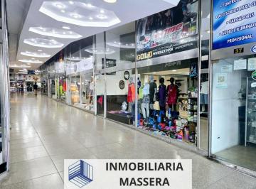 Local comercial , Villa Carlos Paz · Venta: Local Comercial - Galeria Acuario - Peatonal - Villa Carlos Paz