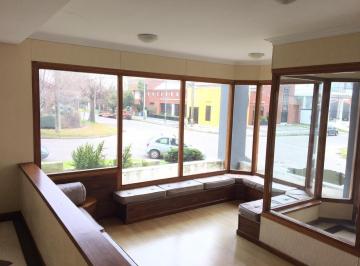 Departamento · 58m² · 2 Dormitorios · Departamento de 3 Ambientes con Cochera Fija