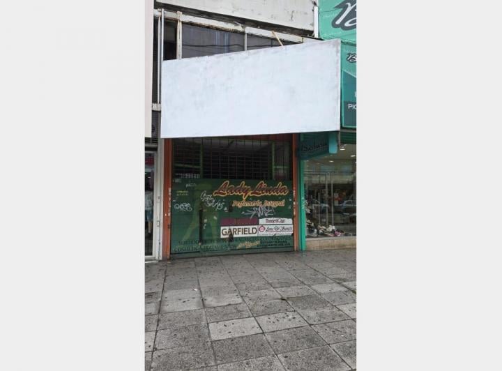 Local comercial · 140m²