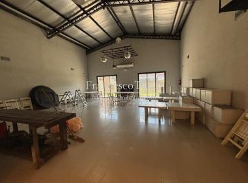 Local comercial · 200m² · Local Comercial en Alquiler La Reja