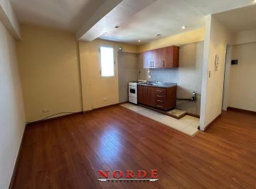 Departamento · 33m² · 2 Ambientes · Venta • Versalles • Apto Crédito • Oportunidad • Monoambiente Dividido