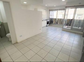 Departamento · 66m² · 3 Ambientes · Departamento en Venta en Barracas, Capital Federal, Buenos Aires