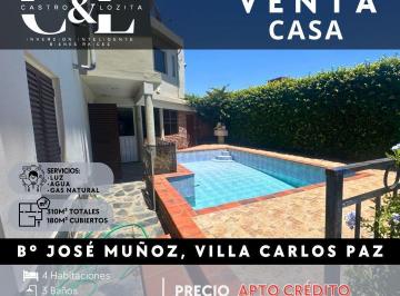 Casa · 180m² · 7 Ambientes · 1 Cochera · Venta de Casa en PH 4 Dorm. C/pileta - B° José Muñoz