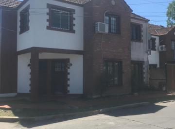 PH · 4 Ambientes · 1 Cochera · Duplex 4 Ambientes en Venta en Hurlingham