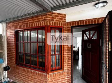 Casa de 3 ambientes, San Bernardo · Amplio Duplex con Gas Natural!
