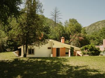Casa de 5 ambientes, Villa Carlos Paz · Venta de Casa en Villa Independencia a 200 m de La Ruta y a 400 del Rio