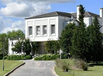 Terreno · 2000m² · Venta Terreno en Everlinks Golf