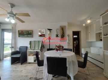 Foto1 · Apartamento de 1 Dormitorio y Medio en Venta en Primera Linea Playa Mansa