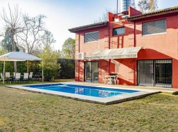 Casa · 160m² · 4 Ambientes · Casa en Venta en Ingeniero Maschwitz, Escobar