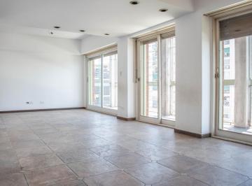 Departamento · 122m² · 4 Ambientes · 1 Cochera · Venta Piso 4 Ambientes Dependencia Cochera Baulera Vicente Lopez