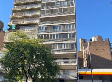 Departamento de 9 ambientes, Rosario · Retasada. Vendo Departamento de 4 Dorm. con Cochera. España y Pellegrini.
