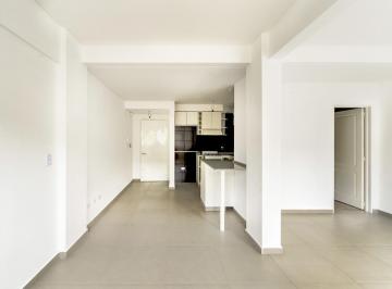 Departamento · 33m² · 1 Ambiente · Venta Monoambiente con Balcón y Terraza Privada Saenz Peña