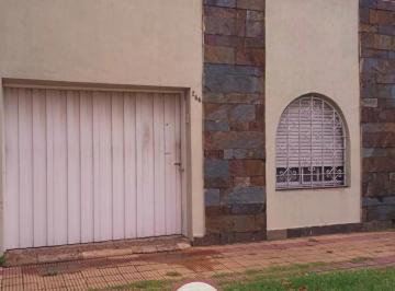 Casa de 4 ambientes, Quilmes · ¡Oportunidad de Inversion! Dos Casas en El Mismo Lote. Bernal Oeste.