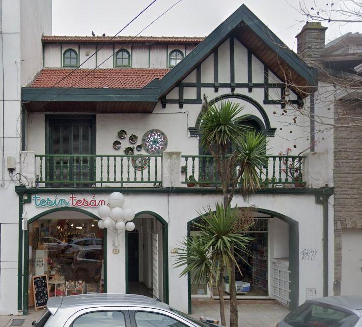 Casa en block de 5 amb, 150m² en Plaza Mitre