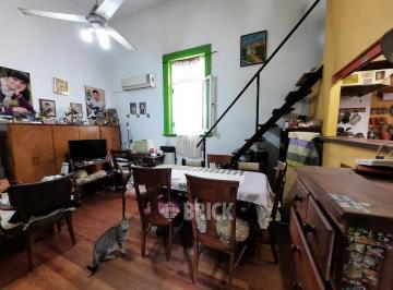 Departamento · 73m² · 4 Ambientes · Tipo Casa Catamarca y Av Independencia - Escritorio 73 m² Impec Todo Sol Suite Desayunador