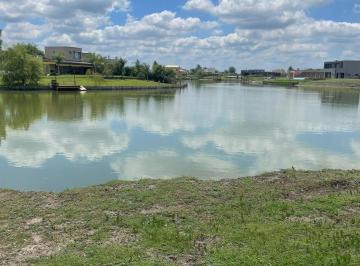 Terreno · 889m² · Venta Lote con Laguna en San Sebastian Area 10