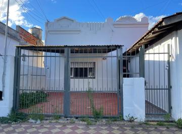 PH de 3 ambientes, Lanús · Departamento Al Frente con Cochera