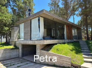 Casa · 170m² · 4 Ambientes · Casa en Venta en Costa Esmeralda