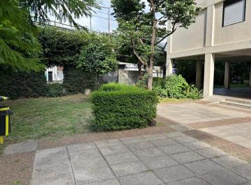 Departamento · 77m² · 4 Ambientes · 1 Cochera · Departamento de 4 Ambientes con Cochera!