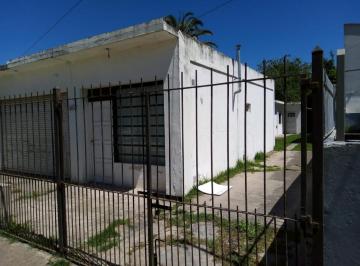 PH · 70m² · 3 Ambientes · 1 Cochera · Venta de PH de 3 Ambientes, Local y Departamento Calasanz y Lijo Lopez