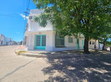 Casa · 173m² · 3 Ambientes · 1 Cochera · Venta, Casa, 3 Ambientes, Cochera, Apto Crédito, Concepción del Uruguay, Entre Ríos.